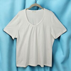 Bonita Scoop Neck T-Shirt Basic Everyday Top‎ White XL Pleated Neck Soft Cozy